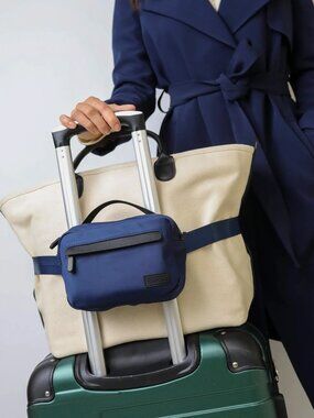 NWT Cincha Travel Belt & Belt Bag for Suitcase in Navy Blue & Green